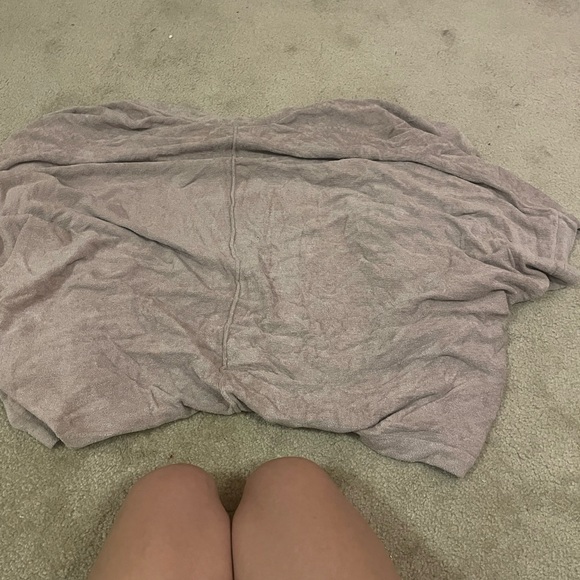 Barefoot dreams Doleman style cardigan - Picture 2 of 5